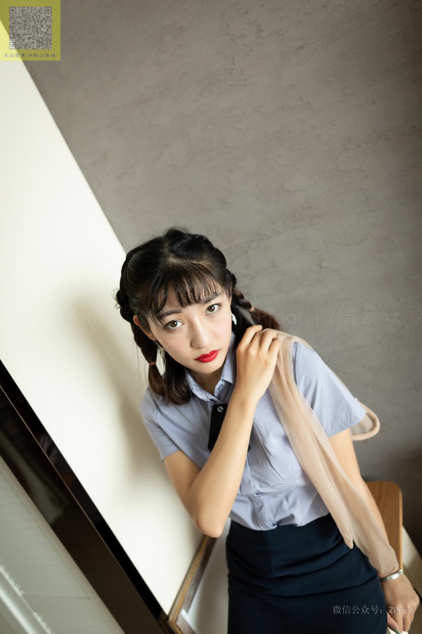 [LSS山茶摄影]NO.130 小雪丝袜正装[70P/189M]