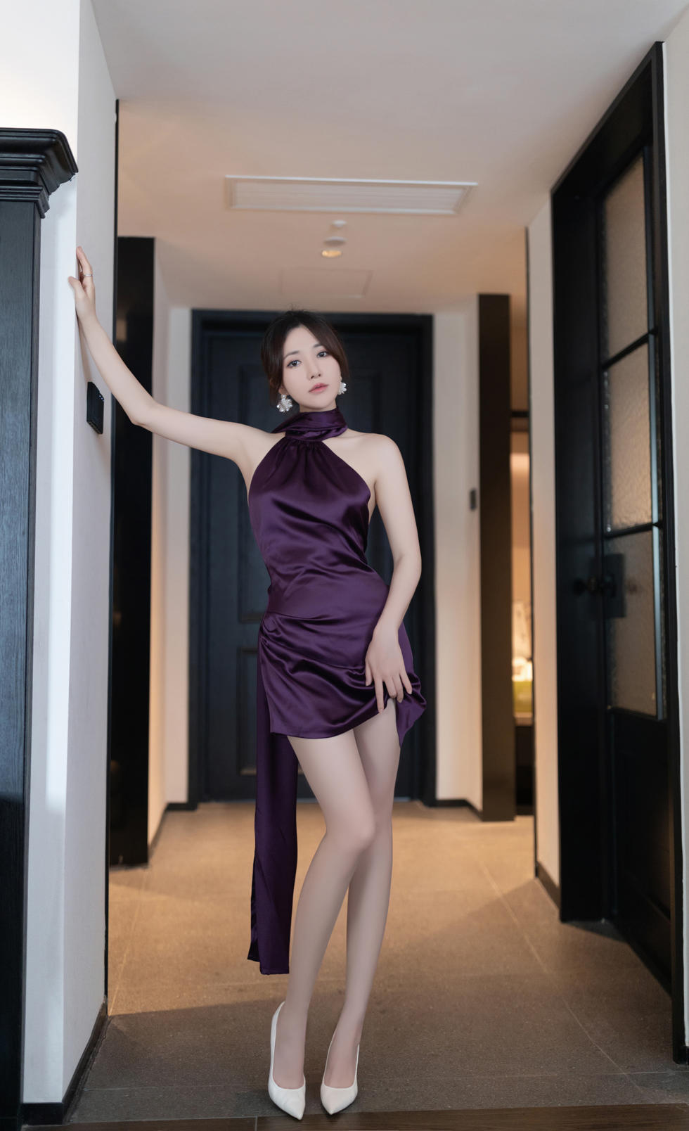 鱼子酱  《紫色》原版写真 [90P-1.18GB]