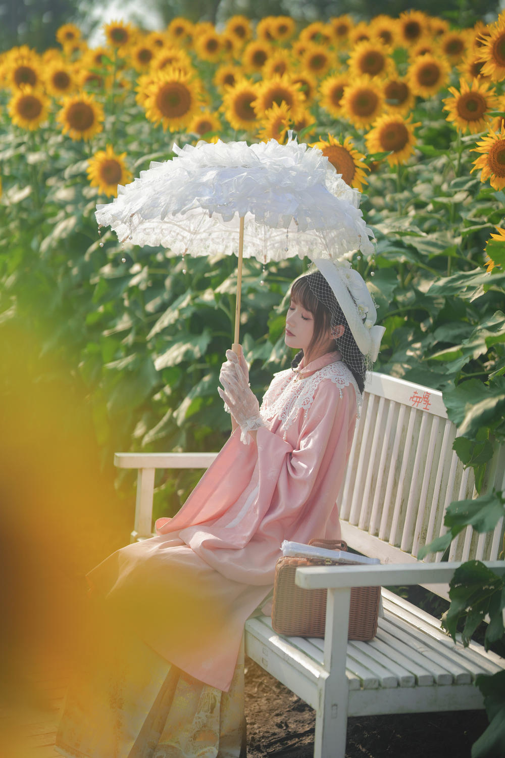 兔子Zzz不吃胡萝卜  向日葵的回忆 [22P-288MB]