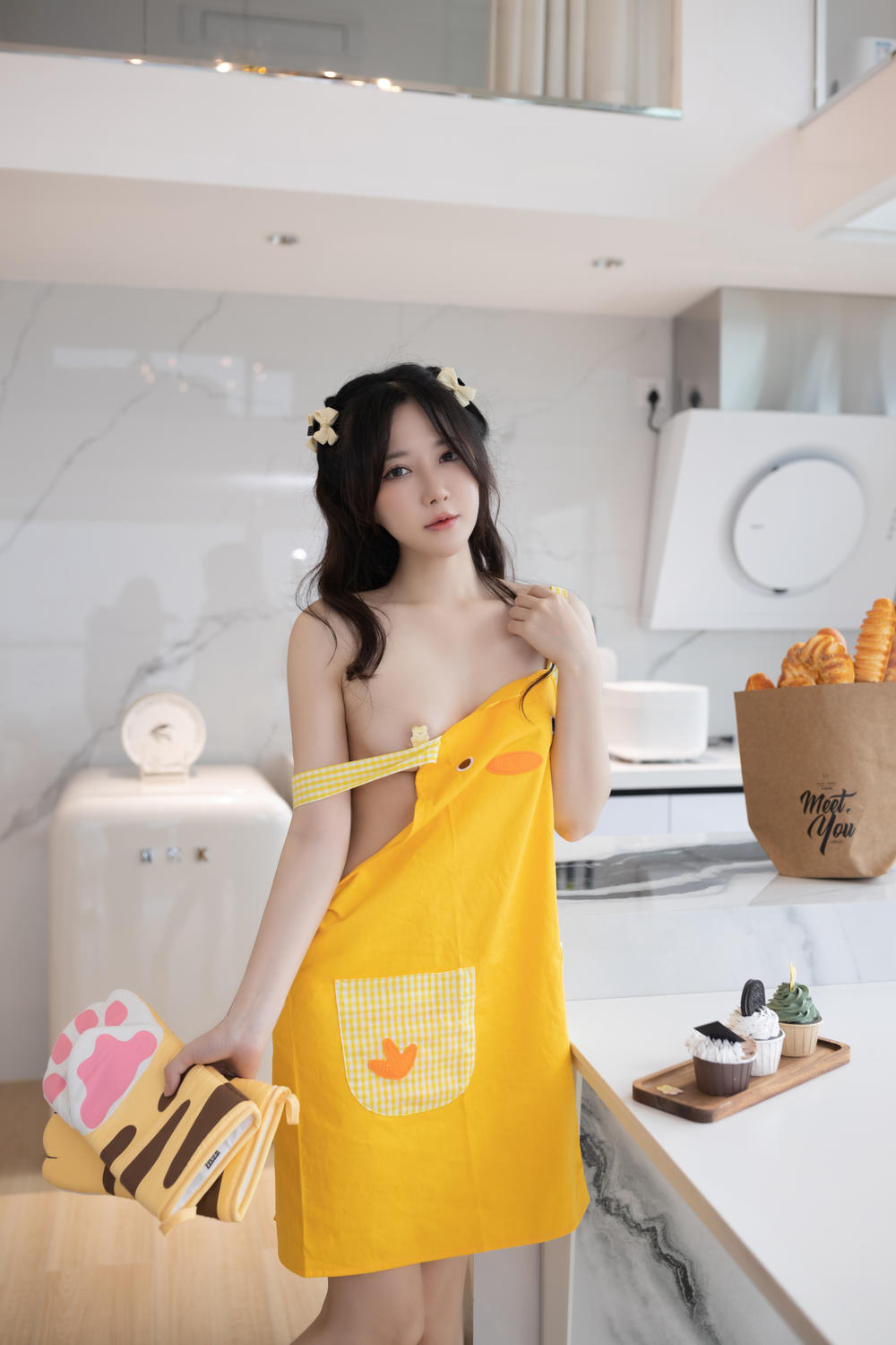 鱼子酱《小邹菊》原版写真[145P-1.58G]