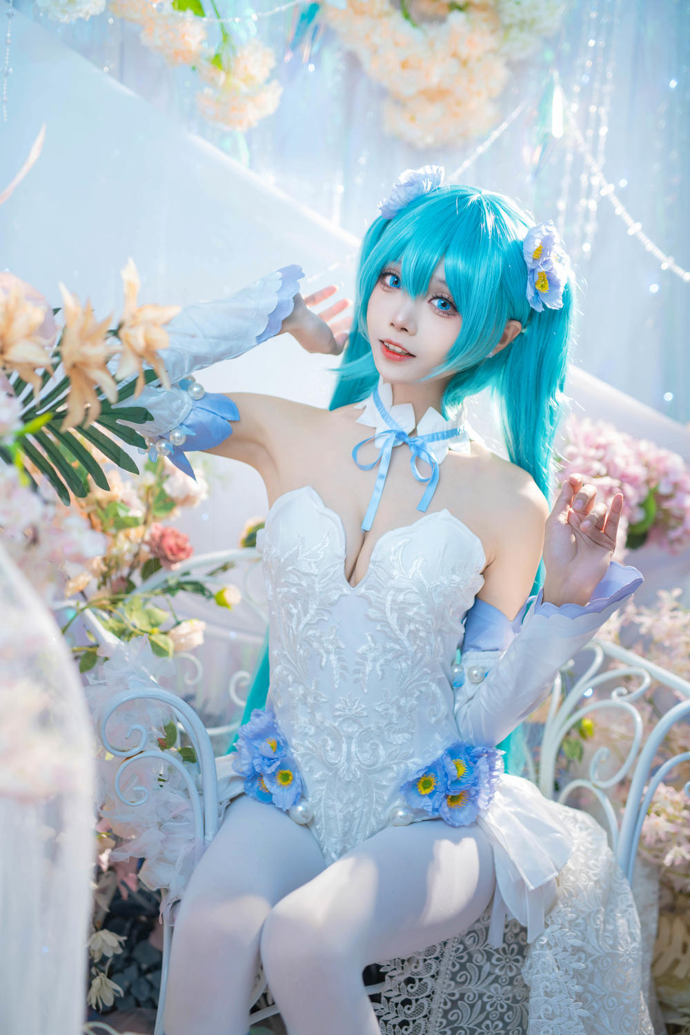 艾西Aiwest 初音 粉蝶花[42P-161MB]